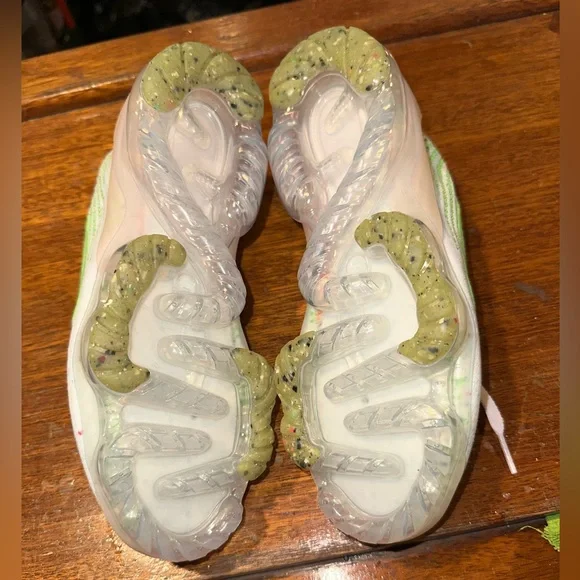 NWOT Women’s nike vapor max 2021 size 7 - Picture 4 of 6